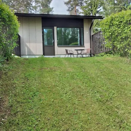 Saunallinen Rivitalo Yksioe アパート Heinävesi